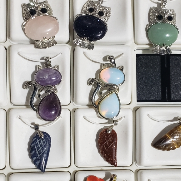 Pendants and Flower Pin - Picture 3 of 5